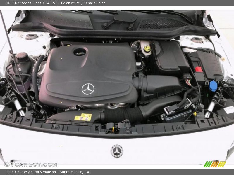 Polar White / Sahara Beige 2020 Mercedes-Benz GLA 250