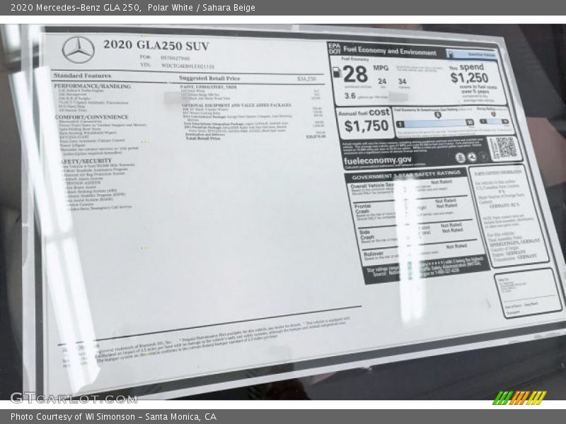 Polar White / Sahara Beige 2020 Mercedes-Benz GLA 250