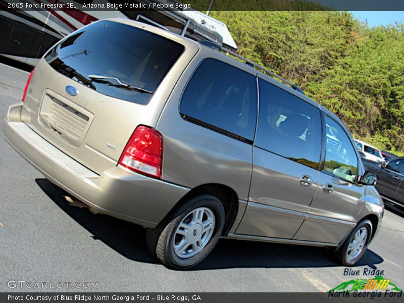 Arizona Beige Metallic / Pebble Beige 2005 Ford Freestar SEL