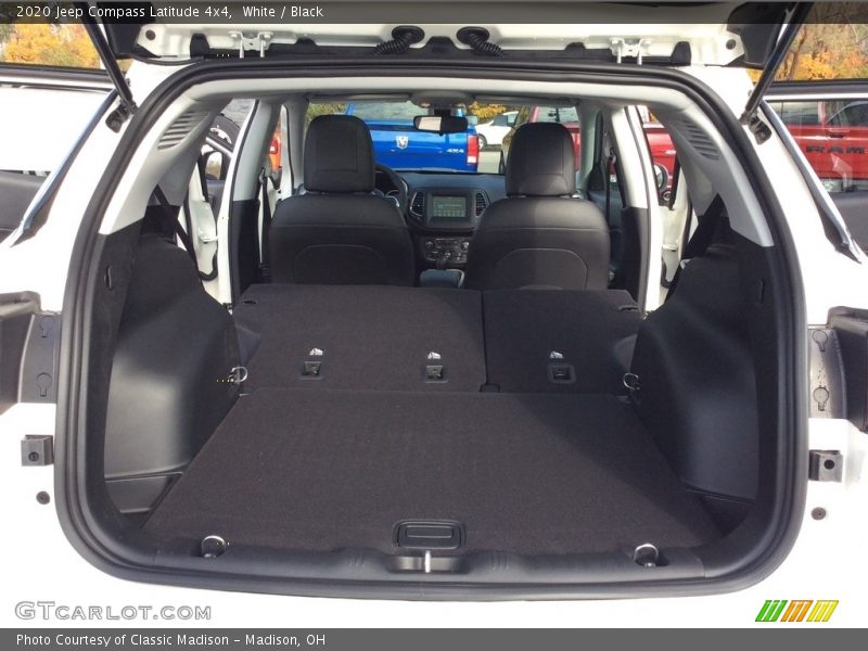 White / Black 2020 Jeep Compass Latitude 4x4