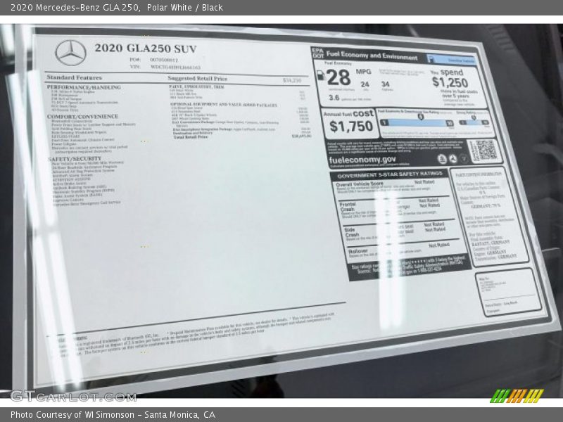 Polar White / Black 2020 Mercedes-Benz GLA 250