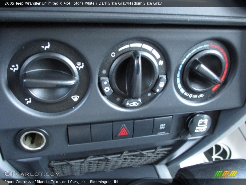 Stone White / Dark Slate Gray/Medium Slate Gray 2009 Jeep Wrangler Unlimited X 4x4