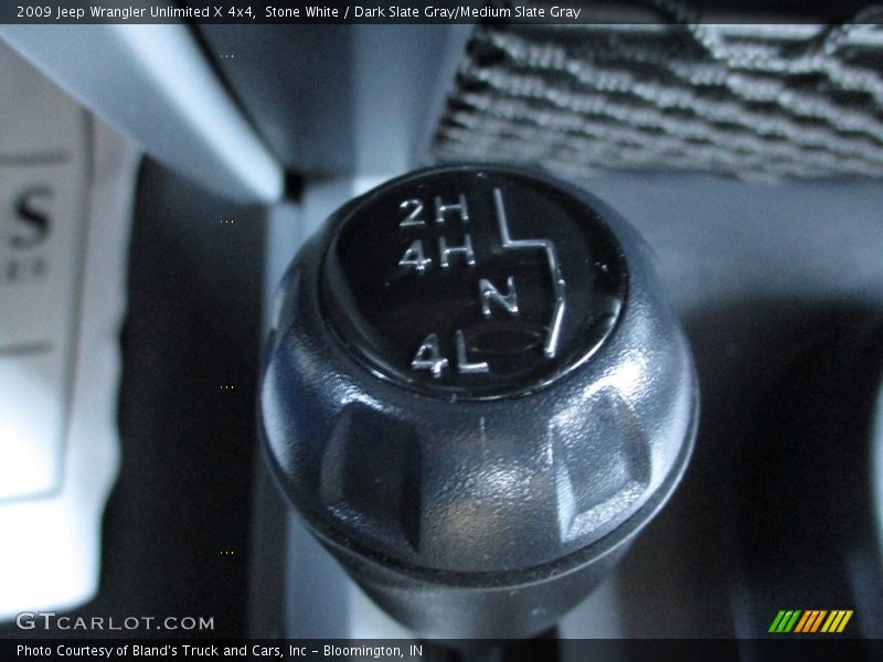 Stone White / Dark Slate Gray/Medium Slate Gray 2009 Jeep Wrangler Unlimited X 4x4