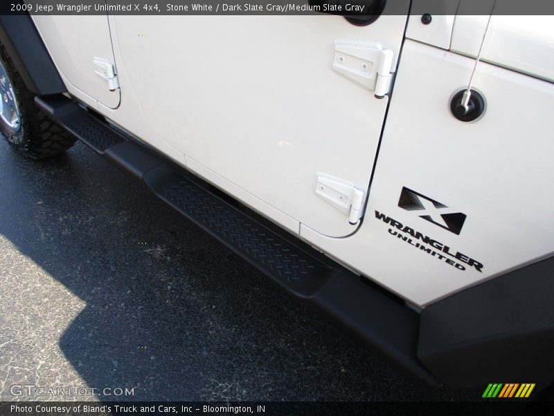 Stone White / Dark Slate Gray/Medium Slate Gray 2009 Jeep Wrangler Unlimited X 4x4
