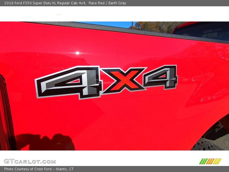  2019 F350 Super Duty XL Regular Cab 4x4 Logo