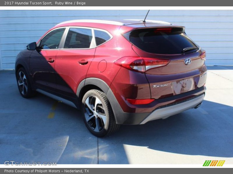 Ruby Wine / Beige 2017 Hyundai Tucson Sport