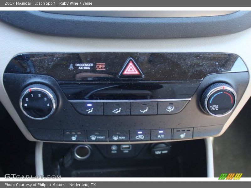 Ruby Wine / Beige 2017 Hyundai Tucson Sport