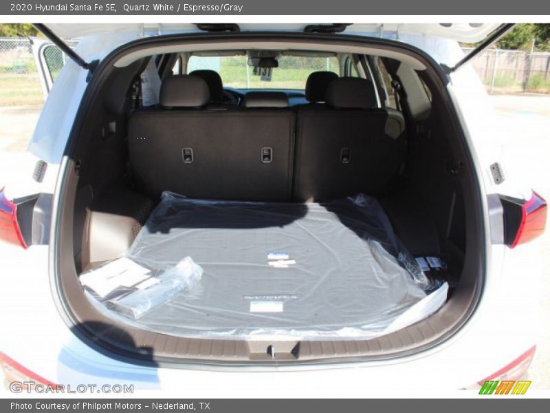 Quartz White / Espresso/Gray 2020 Hyundai Santa Fe SE