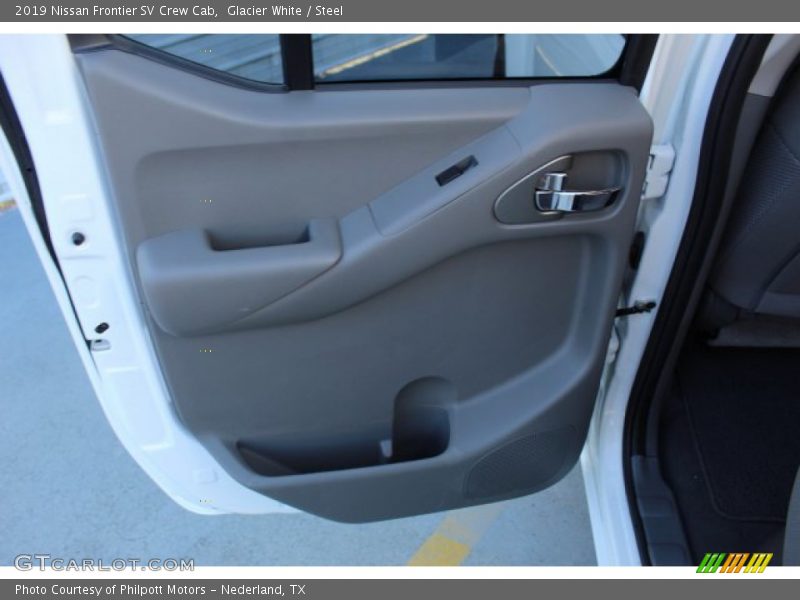 Glacier White / Steel 2019 Nissan Frontier SV Crew Cab