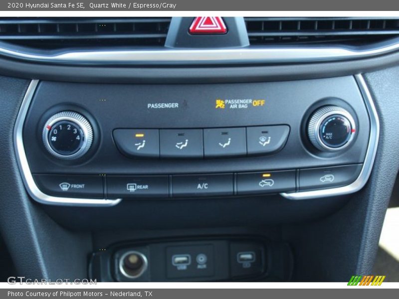 Quartz White / Espresso/Gray 2020 Hyundai Santa Fe SE