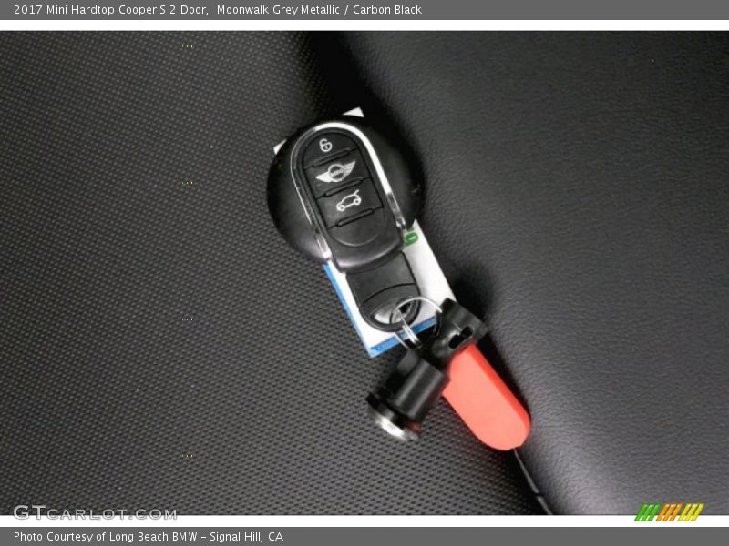 Moonwalk Grey Metallic / Carbon Black 2017 Mini Hardtop Cooper S 2 Door