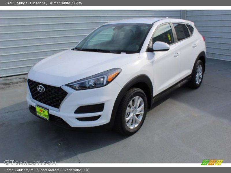 Winter White / Gray 2020 Hyundai Tucson SE