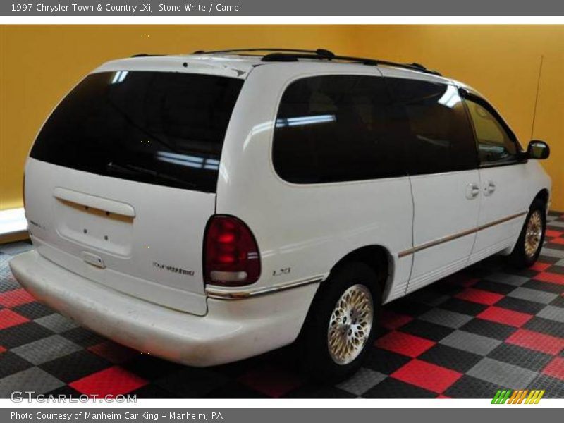 Stone White / Camel 1997 Chrysler Town & Country LXi