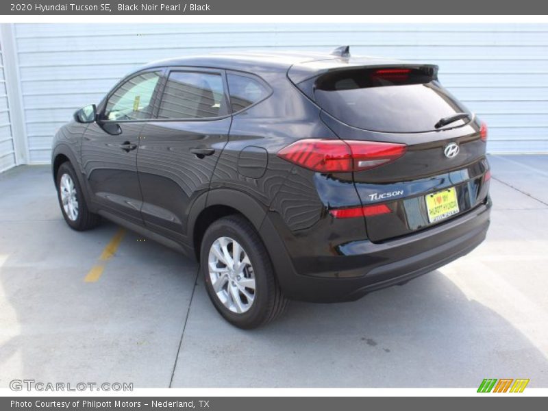 Black Noir Pearl / Black 2020 Hyundai Tucson SE