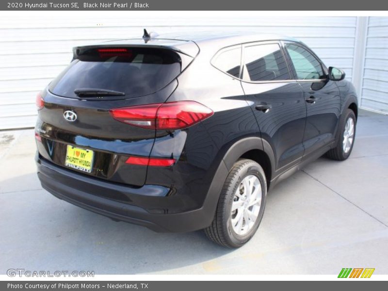 Black Noir Pearl / Black 2020 Hyundai Tucson SE