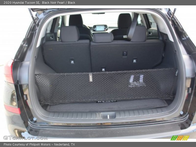 Black Noir Pearl / Black 2020 Hyundai Tucson SE