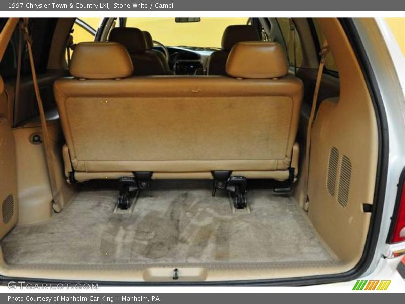 Stone White / Camel 1997 Chrysler Town & Country LXi