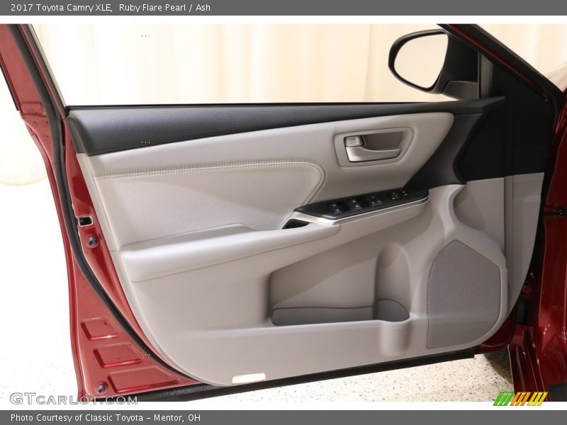 Ruby Flare Pearl / Ash 2017 Toyota Camry XLE