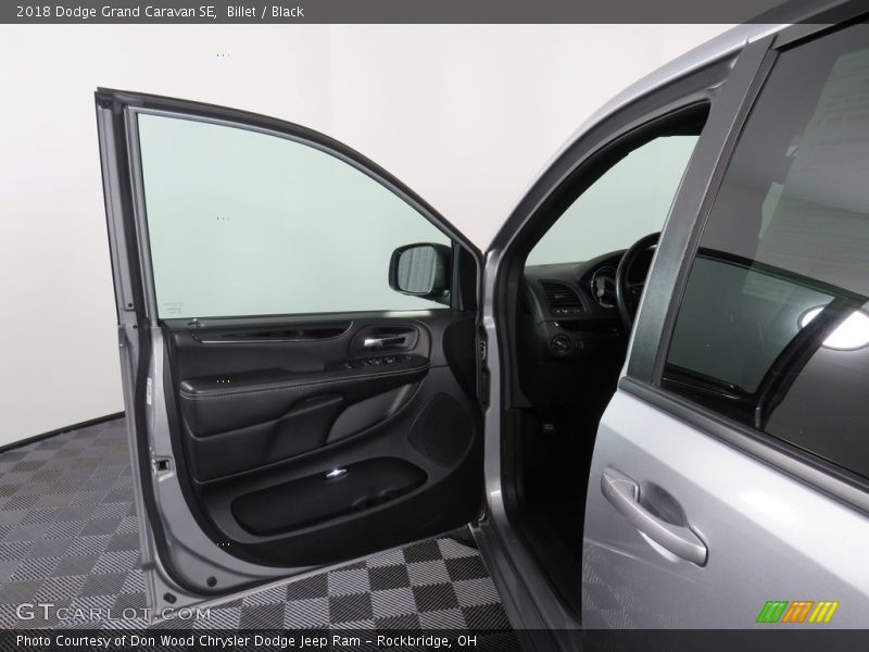 Billet / Black 2018 Dodge Grand Caravan SE