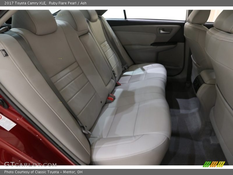 Ruby Flare Pearl / Ash 2017 Toyota Camry XLE