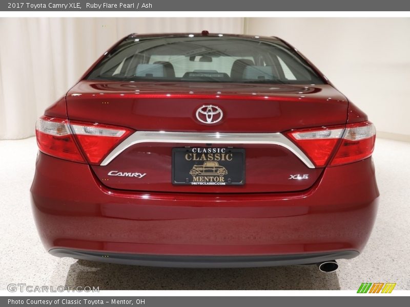 Ruby Flare Pearl / Ash 2017 Toyota Camry XLE