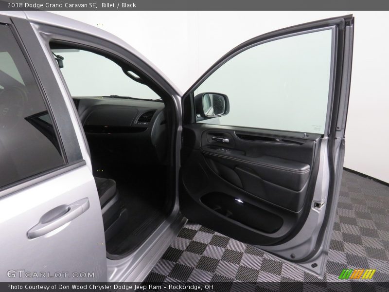 Billet / Black 2018 Dodge Grand Caravan SE