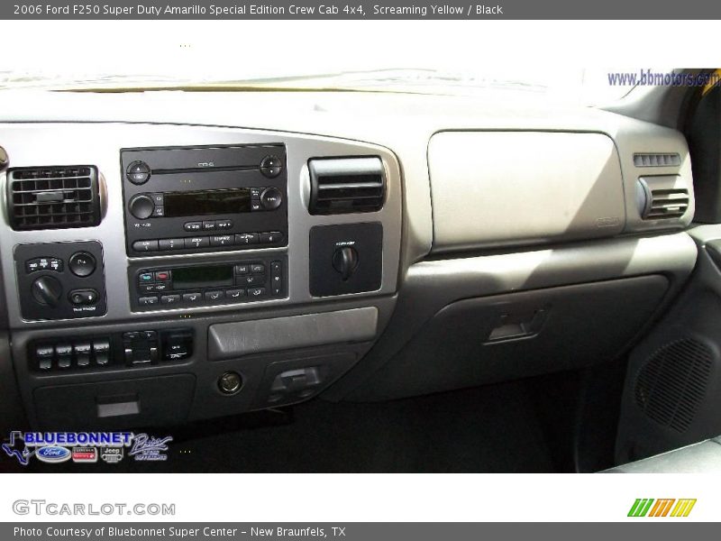 Screaming Yellow / Black 2006 Ford F250 Super Duty Amarillo Special Edition Crew Cab 4x4