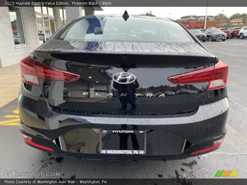 Phantom Black / Black 2020 Hyundai Elantra Value Edition