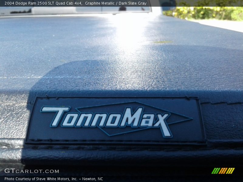 Graphite Metallic / Dark Slate Gray 2004 Dodge Ram 2500 SLT Quad Cab 4x4