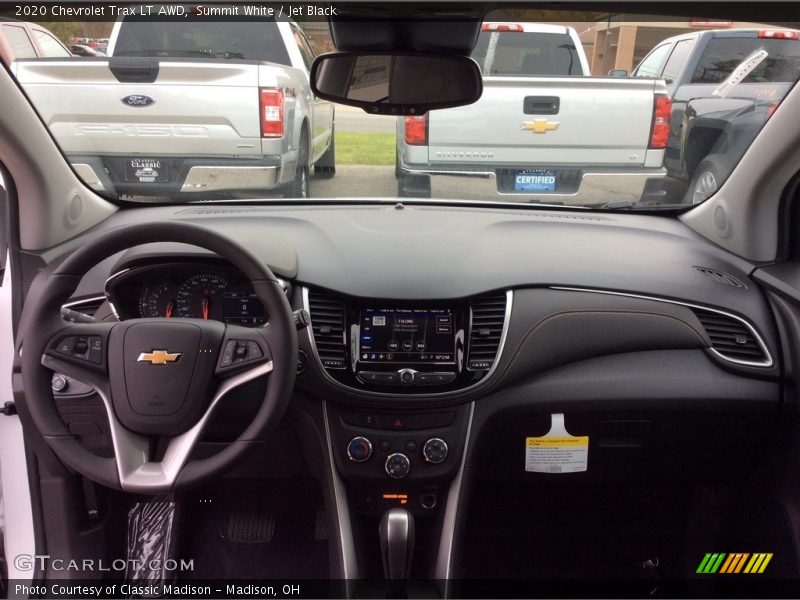 Summit White / Jet Black 2020 Chevrolet Trax LT AWD
