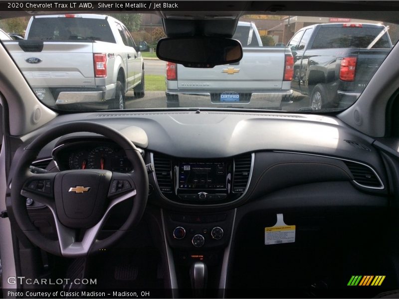 Silver Ice Metallic / Jet Black 2020 Chevrolet Trax LT AWD
