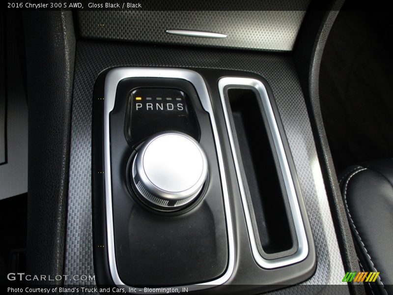 Gloss Black / Black 2016 Chrysler 300 S AWD