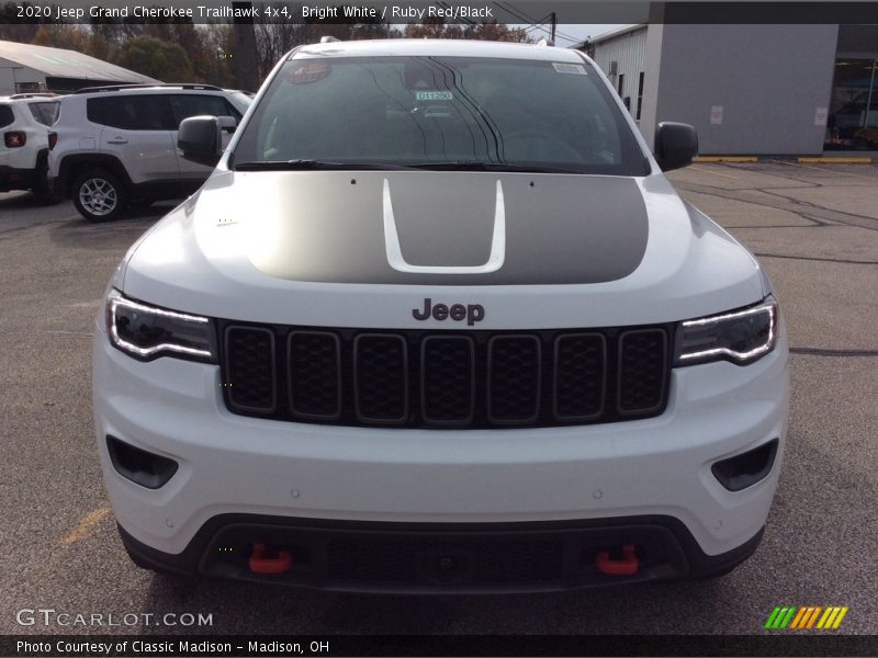 Bright White / Ruby Red/Black 2020 Jeep Grand Cherokee Trailhawk 4x4