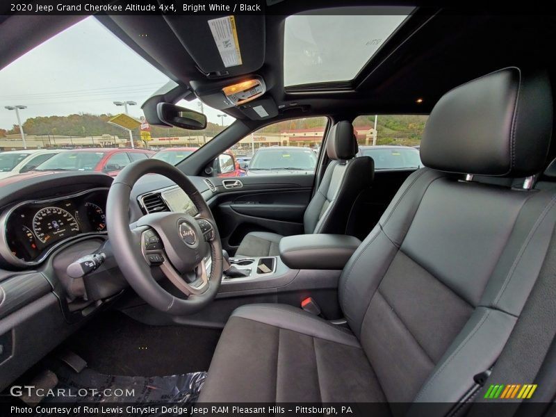 Bright White / Black 2020 Jeep Grand Cherokee Altitude 4x4