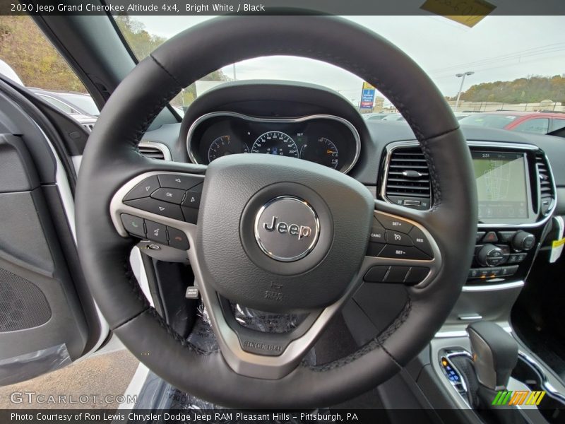Bright White / Black 2020 Jeep Grand Cherokee Altitude 4x4