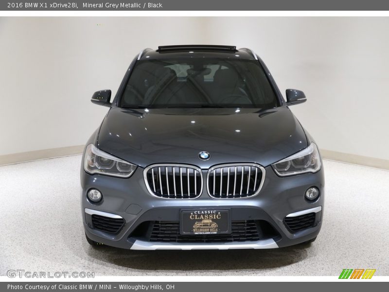 Mineral Grey Metallic / Black 2016 BMW X1 xDrive28i