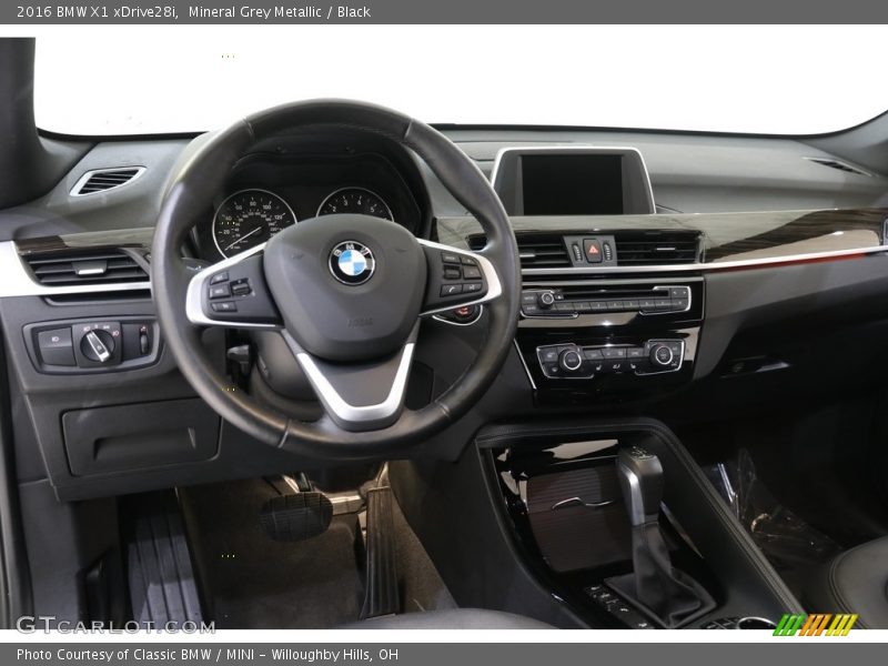 Mineral Grey Metallic / Black 2016 BMW X1 xDrive28i