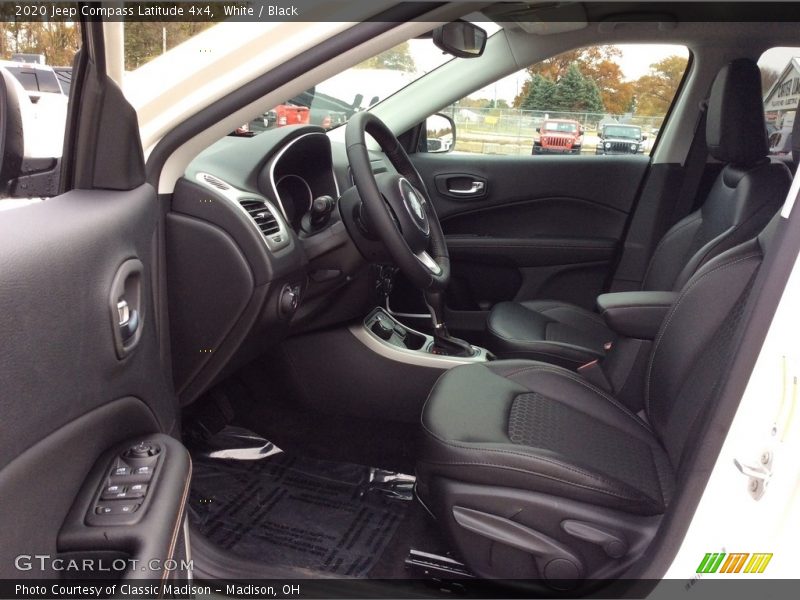 White / Black 2020 Jeep Compass Latitude 4x4