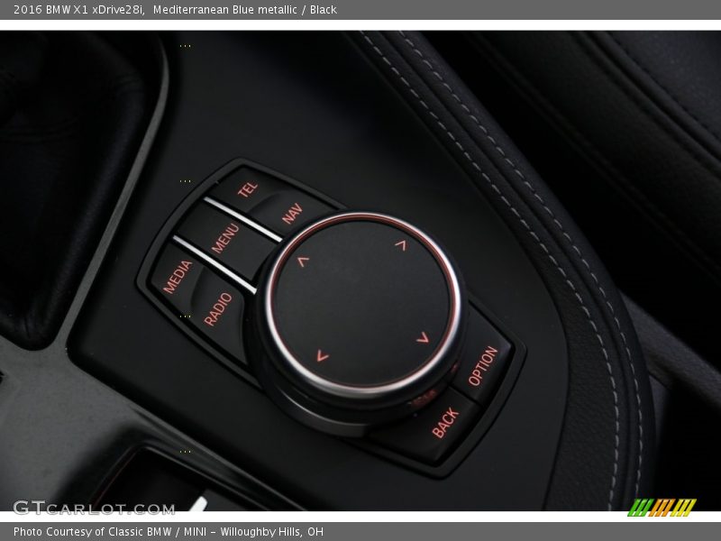 Mediterranean Blue metallic / Black 2016 BMW X1 xDrive28i