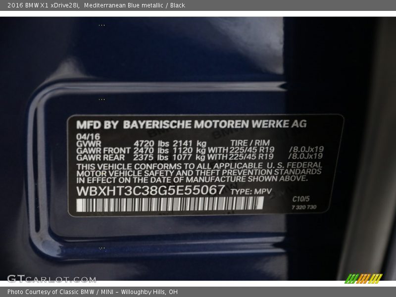 Mediterranean Blue metallic / Black 2016 BMW X1 xDrive28i