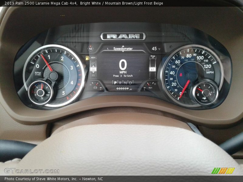 Bright White / Mountain Brown/Light Frost Beige 2019 Ram 2500 Laramie Mega Cab 4x4