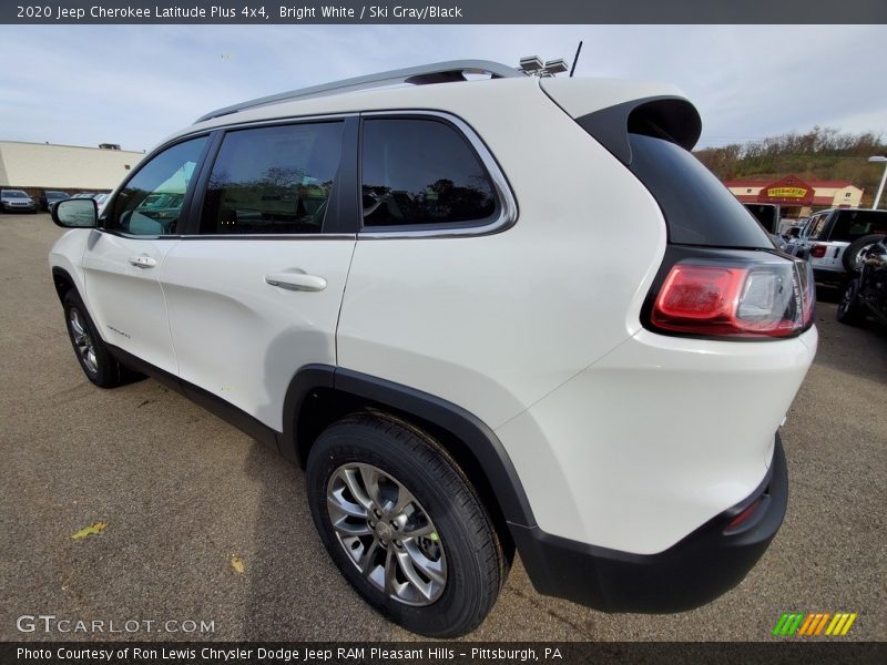 Bright White / Ski Gray/Black 2020 Jeep Cherokee Latitude Plus 4x4