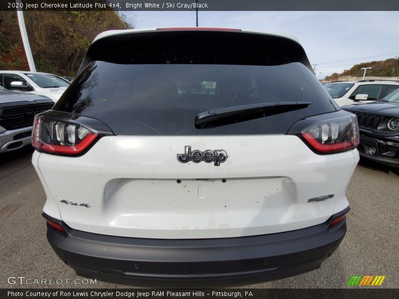Bright White / Ski Gray/Black 2020 Jeep Cherokee Latitude Plus 4x4