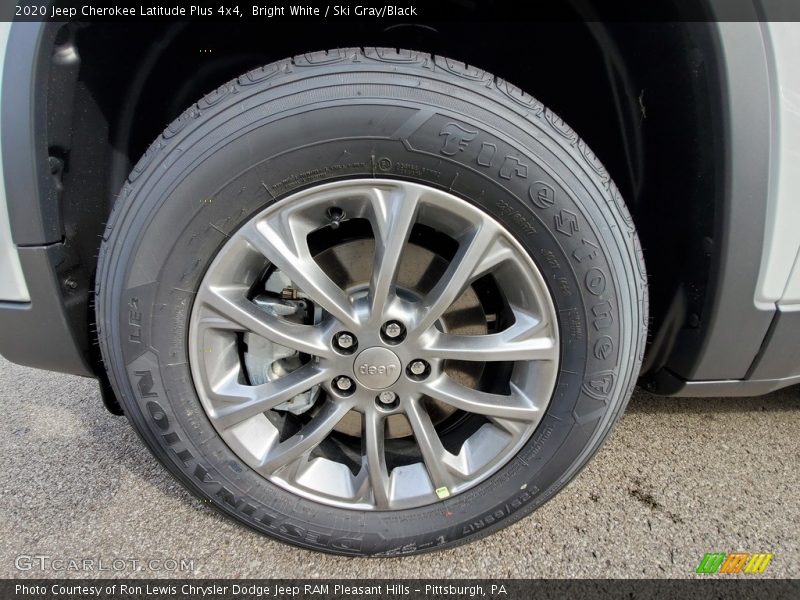 Bright White / Ski Gray/Black 2020 Jeep Cherokee Latitude Plus 4x4