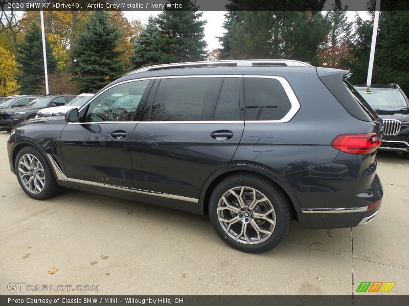 Arctic Grey Metallic / Ivory White 2020 BMW X7 xDrive40i