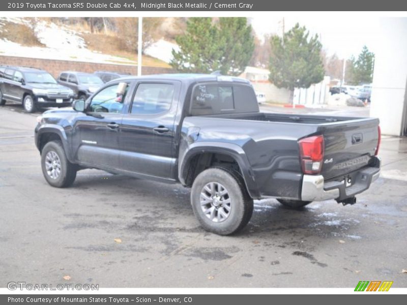 Midnight Black Metallic / Cement Gray 2019 Toyota Tacoma SR5 Double Cab 4x4