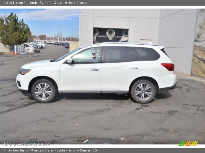 Glacier White / Charcoal 2019 Nissan Pathfinder SV 4x4