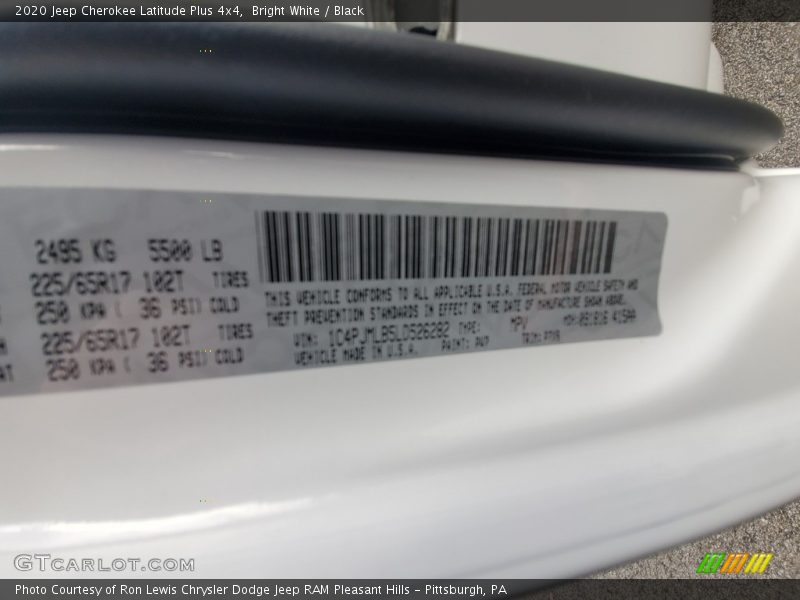 Bright White / Black 2020 Jeep Cherokee Latitude Plus 4x4