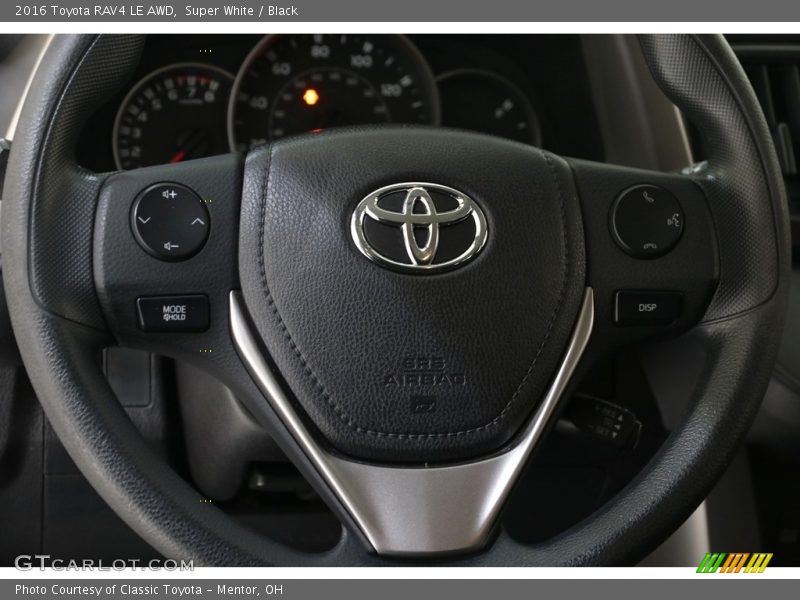 Super White / Black 2016 Toyota RAV4 LE AWD