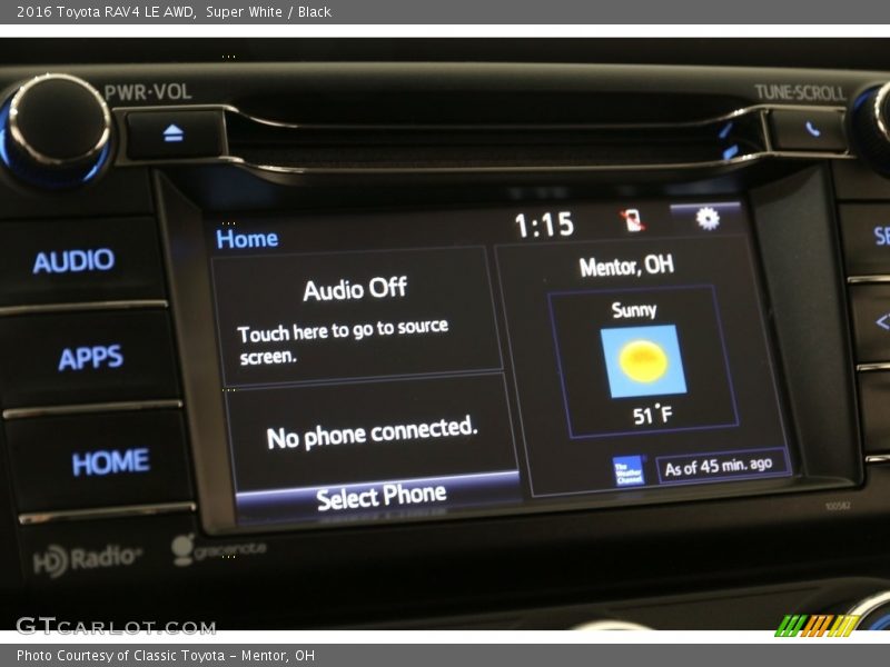 Super White / Black 2016 Toyota RAV4 LE AWD
